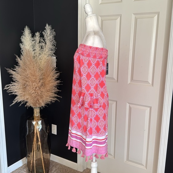 NWT CABANA LIFE Cora Geo Women's Off the Shoulder Dress size Medium - Picture 4 of 13